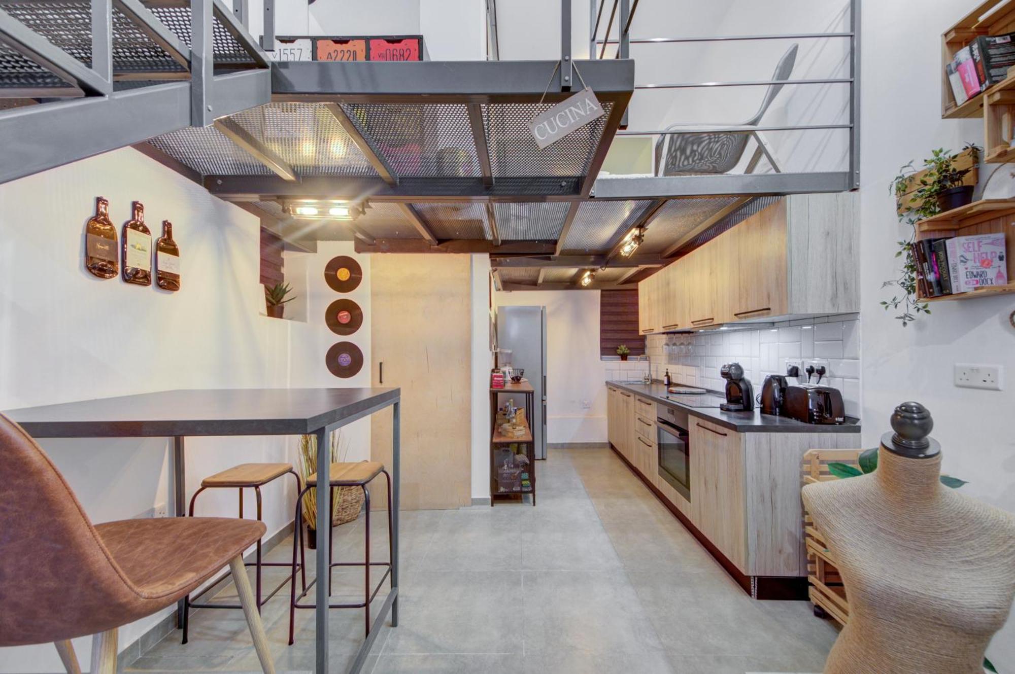 Unique Studio Loft, Walking Distance To Valletta Hamrun Buitenkant foto