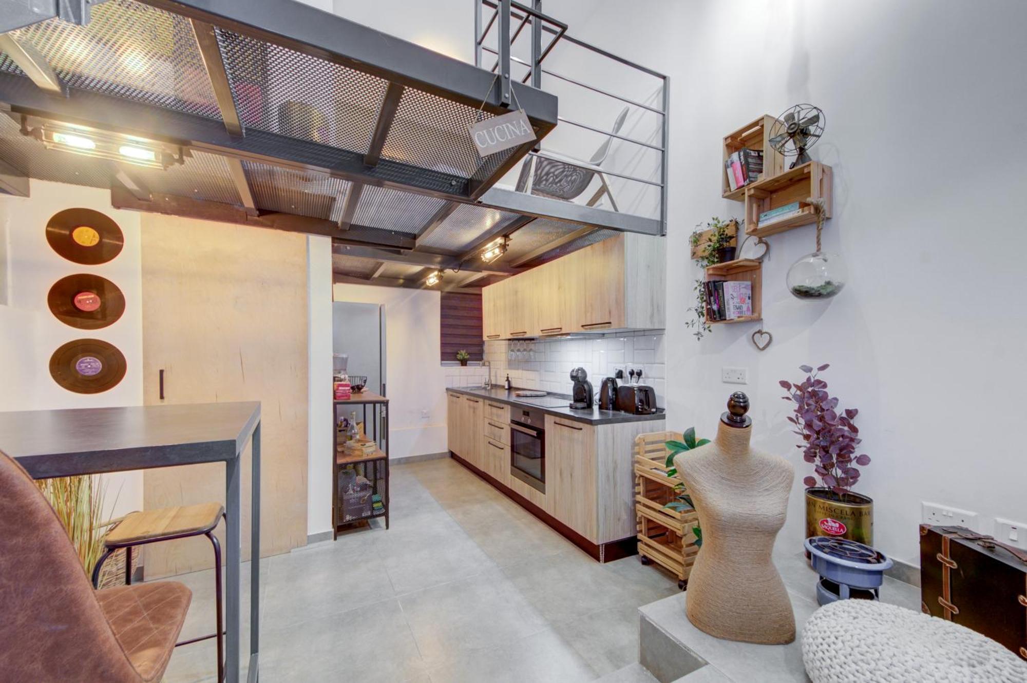 Unique Studio Loft, Walking Distance To Valletta Hamrun Buitenkant foto