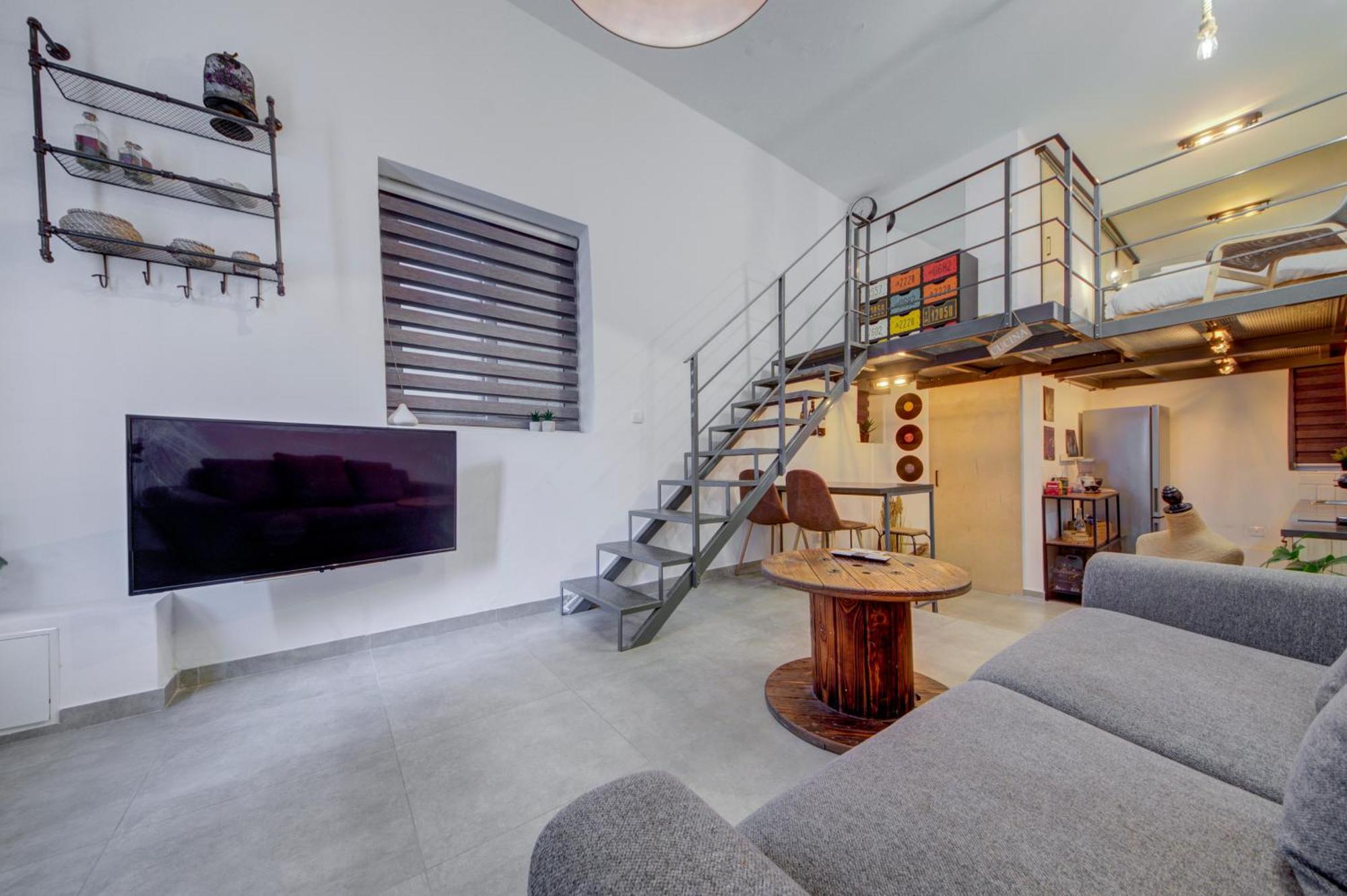 Unique Studio Loft, Walking Distance To Valletta Hamrun Buitenkant foto